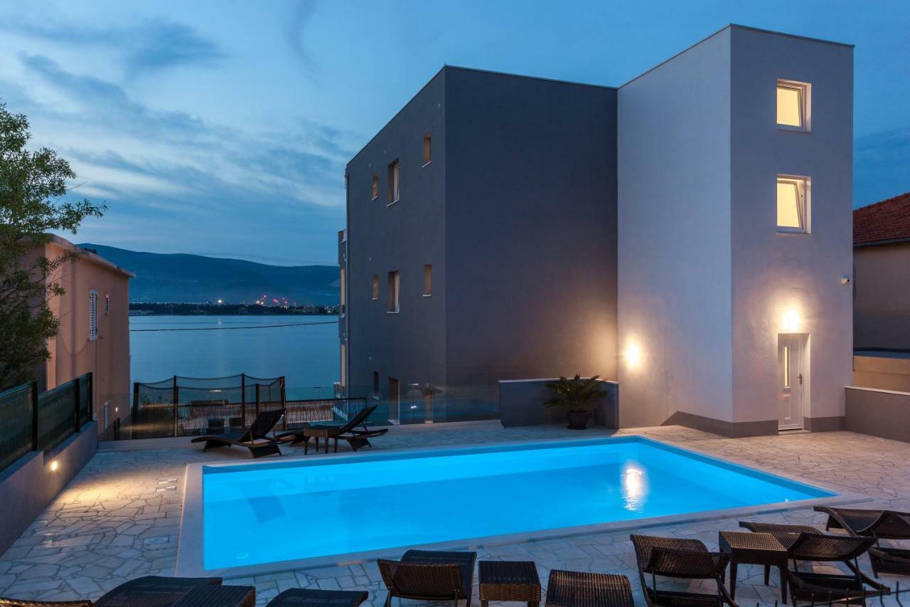 Luxury Villa Aria, Apartment โตรกีร์ ภายนอก รูปภาพ