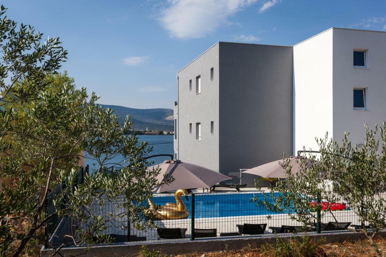 Luxury Villa Aria, Apartment โตรกีร์ ภายนอก รูปภาพ